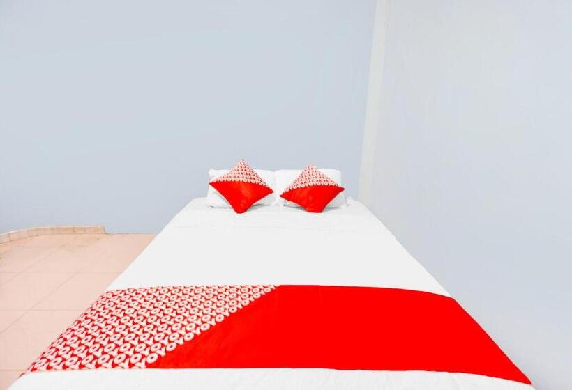 בית מלון כפרי Spot On 92072 Restu Ibu Homestay Syariah