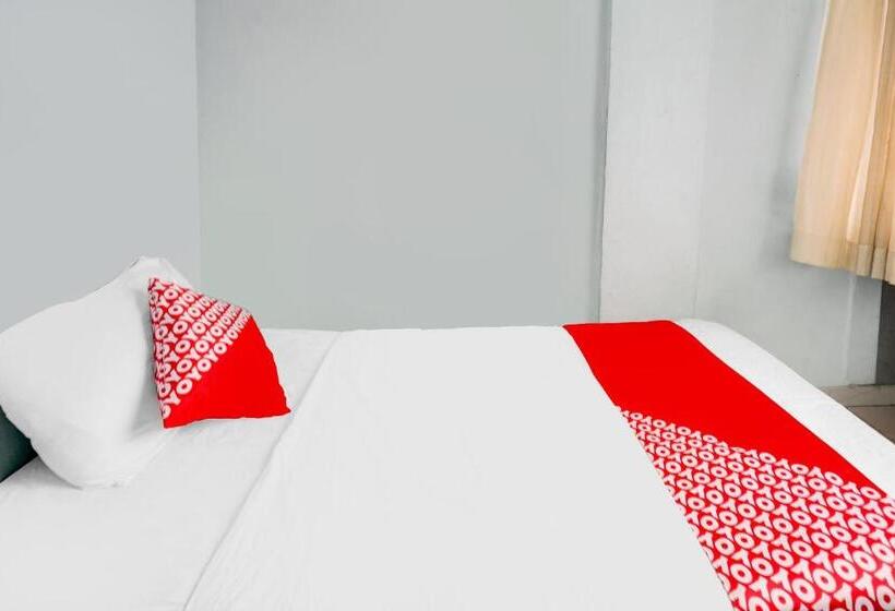 فندق Spot On 92072 Restu Ibu Homestay Syariah