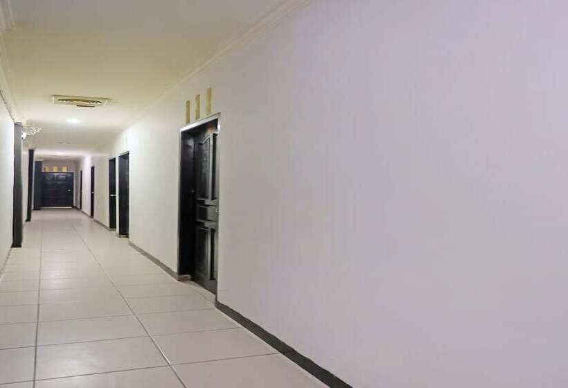 호텔 Spot On 92092 Wisma Nilam Sari Syariah