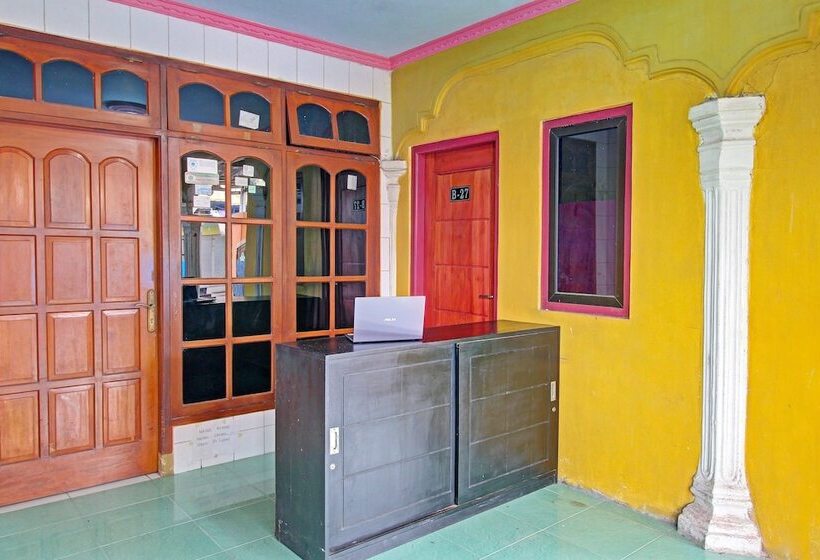 בית מלון כפרי Spot On 92123 Chikam House Syariah