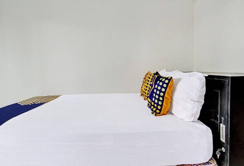 בית מלון כפרי Spot On 92123 Chikam House Syariah