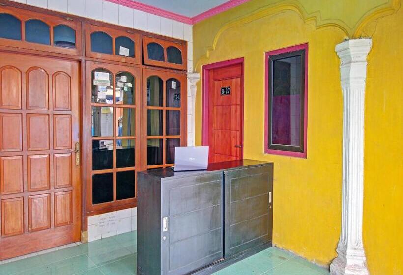 בית מלון כפרי Spot On 92123 Chikam House Syariah