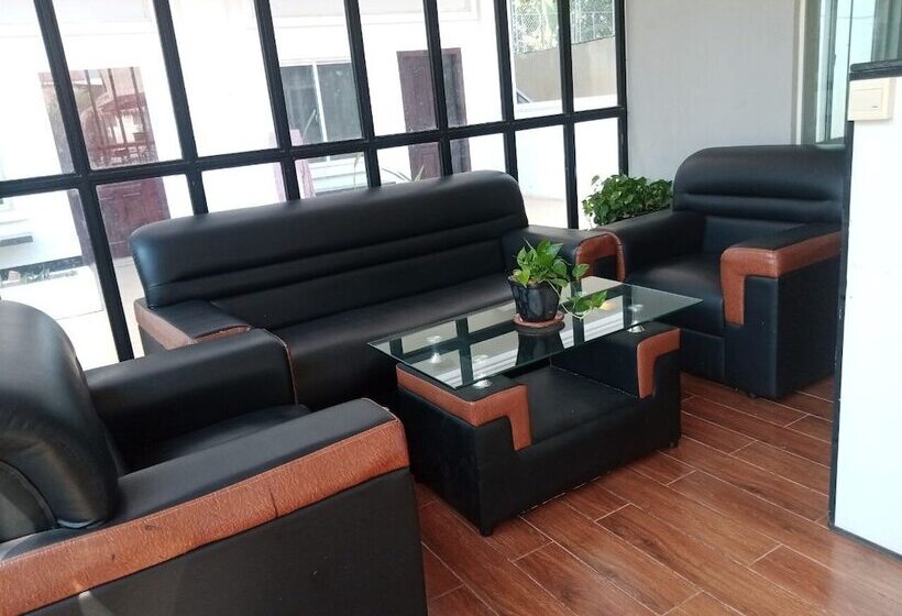 فندق Lucky Garden Boutique