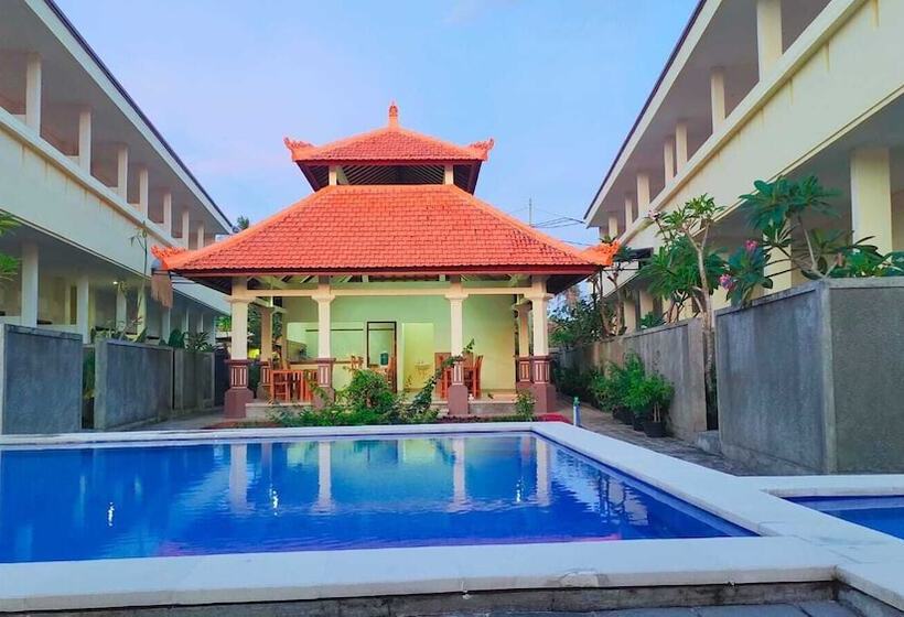 בית מלון כפרי The Laviana