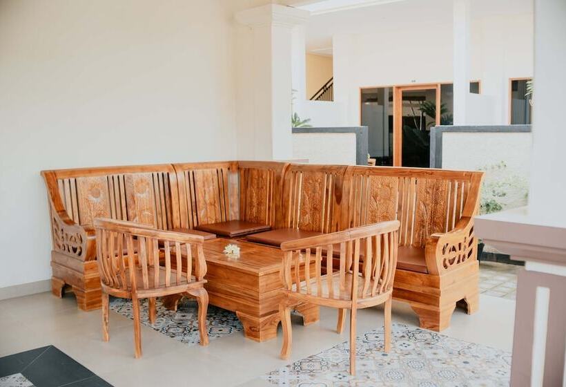 בית מלון כפרי The Laviana