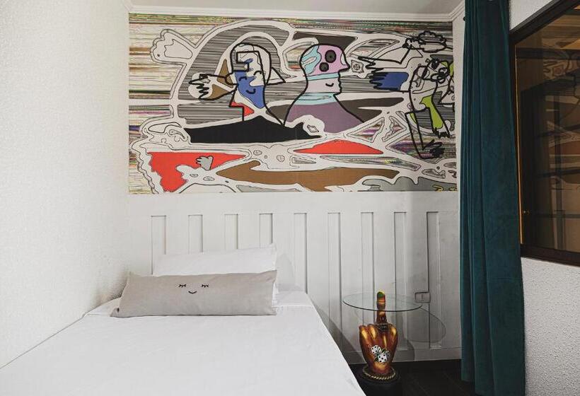 호텔 Velero Cavancha