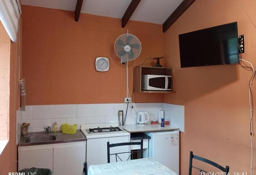 פנסיון Alojamiento Jv Cabaña