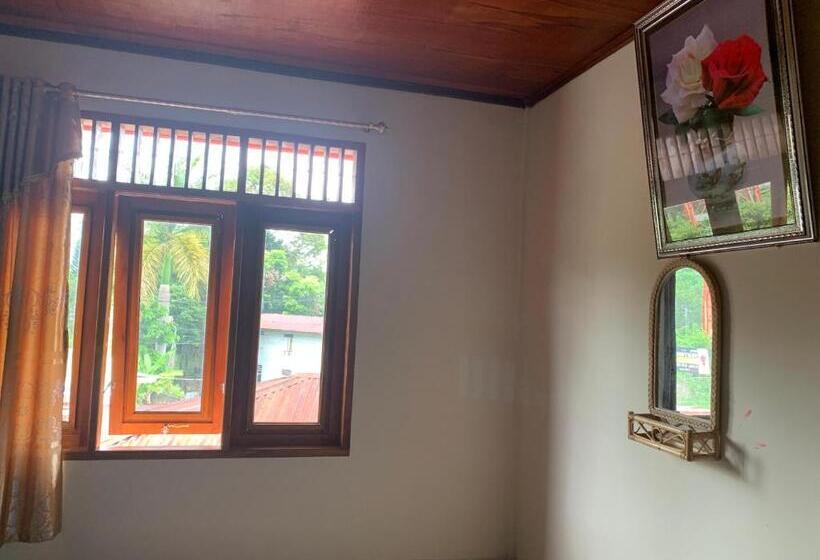 بنسيون Anna’s