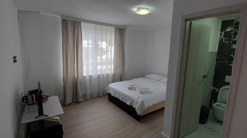 膳宿费 Antic House