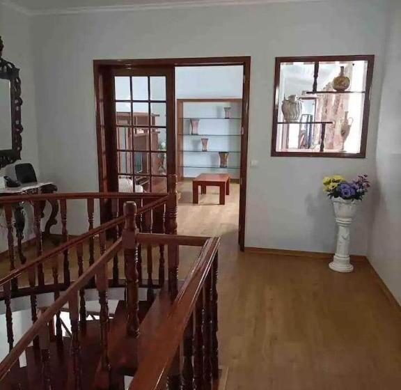 膳宿费 Azores House