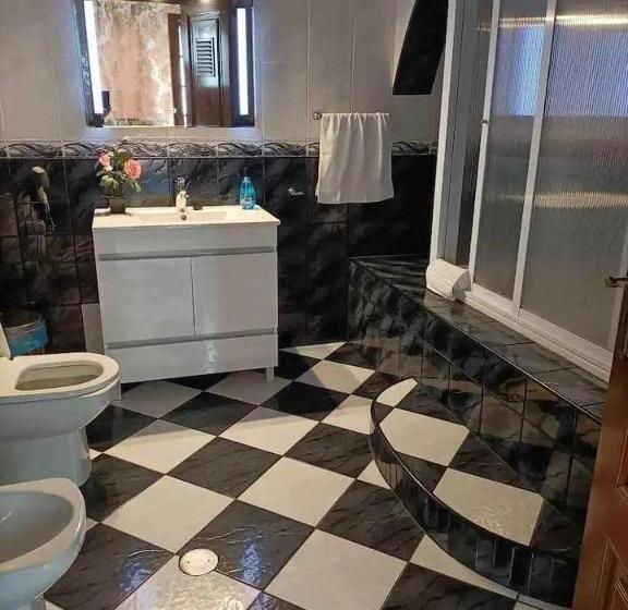 膳宿费 Azores House