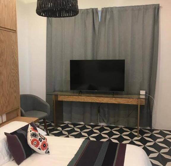 پانسیون Casa Lalique