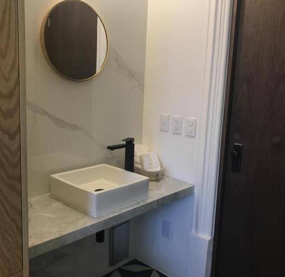 پانسیون Casa Lalique