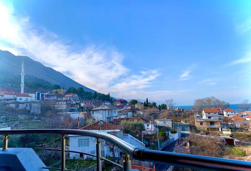 پانسیون Casadolcecasa