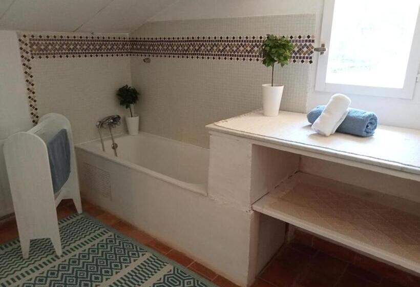 פנסיון Domaine Du Moulin De Cors