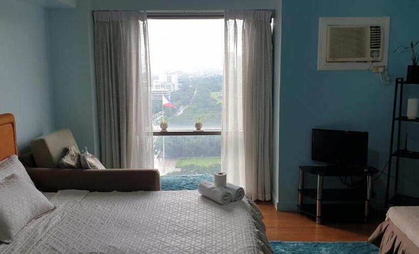 پانسیون Eton Baypark Manila. By Tripleview