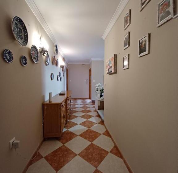 پانسیون Gibraltar Views Guest House