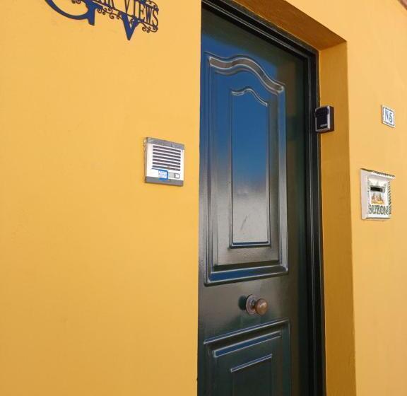 Pensão Gibraltar Views Guest House