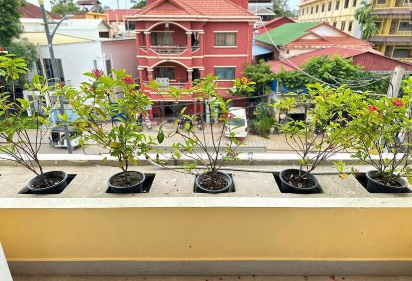 膳宿费 Laluna Guesthouse