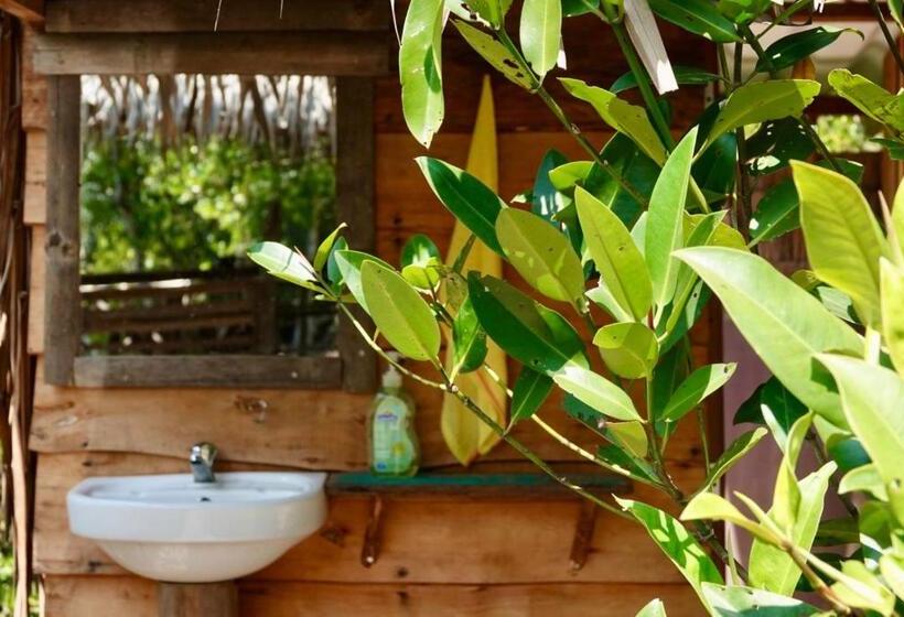 פנסיון Lily S Riverhouse