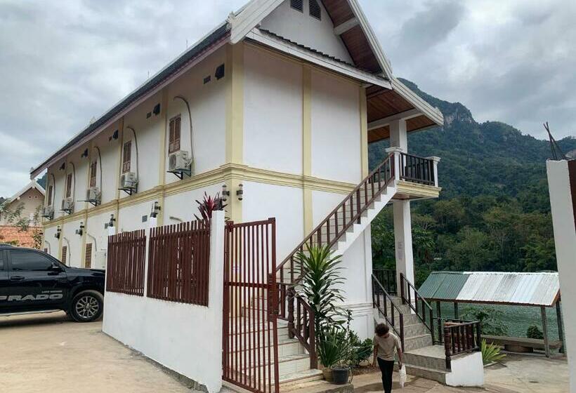 بنسيون Nongkhaiw River View