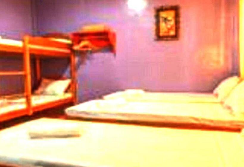 پانسیون Oyo 623 Totem Guesthouse