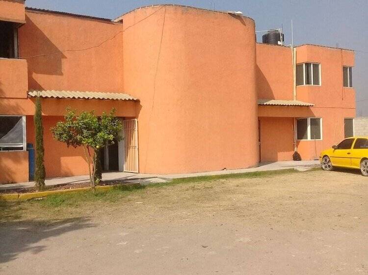 פנסיון Room In Guest Room   Hospedaje Familiar Op3