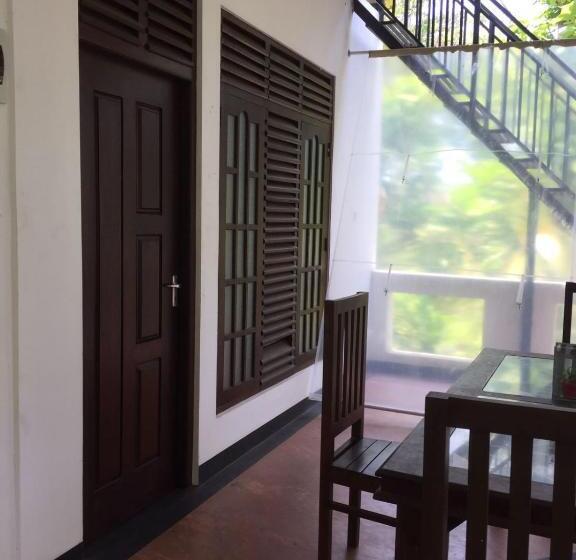 펜션 Sea Shells Villa