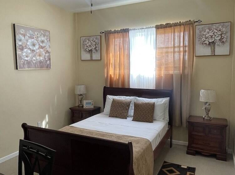 Pensione The Colosseum