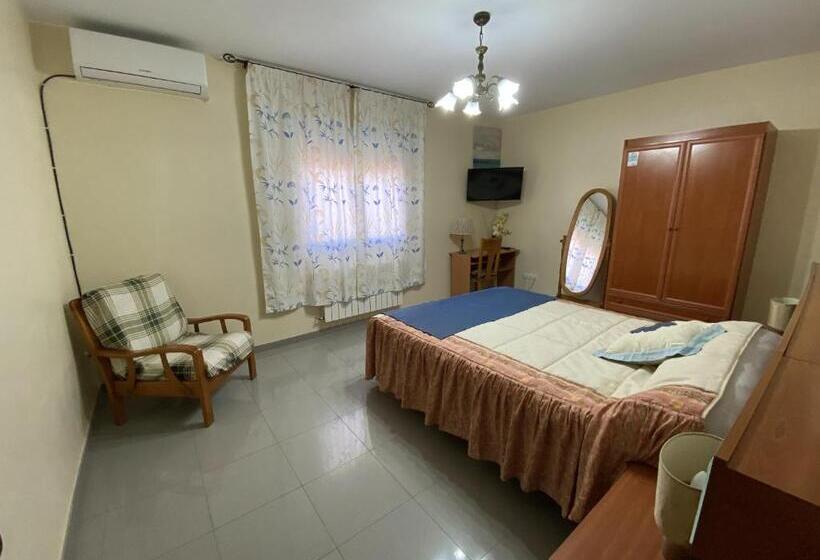 펜션 Villa Caniles