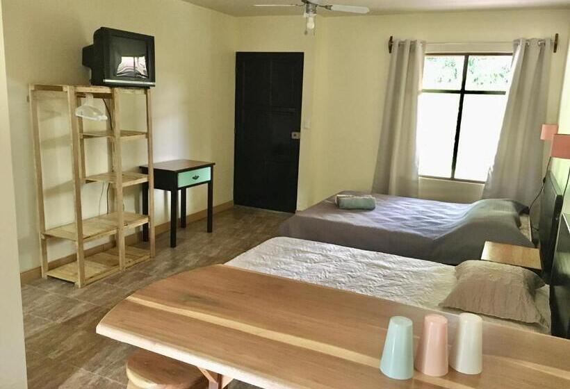 بنسيون Villas El Cenizaro