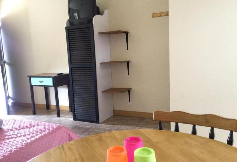 بنسيون Villas El Cenizaro