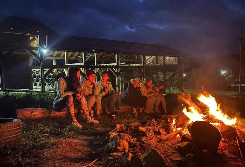 Курорт Complex Turistic Gradina De Corzi Si Aventura Eselnita