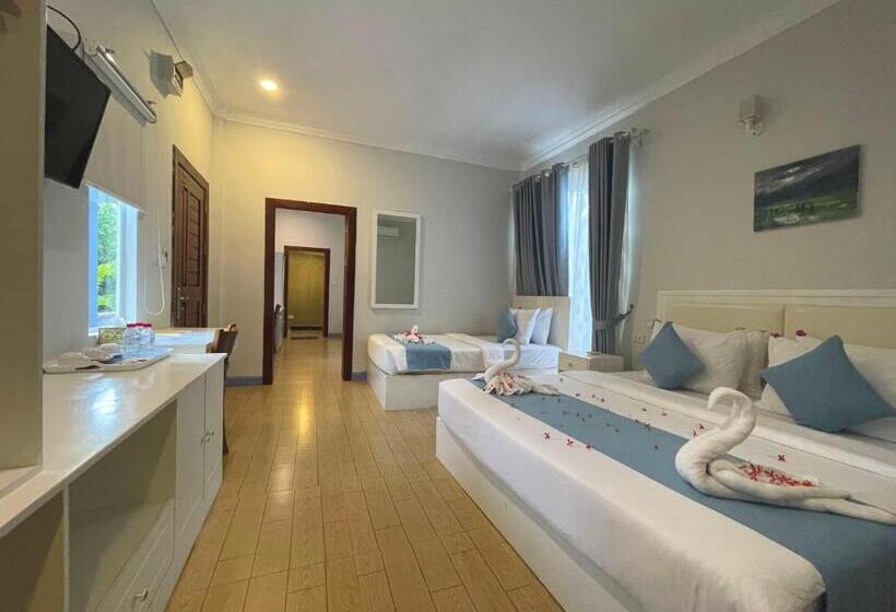 리조트 Scarlet Sails Bungalow