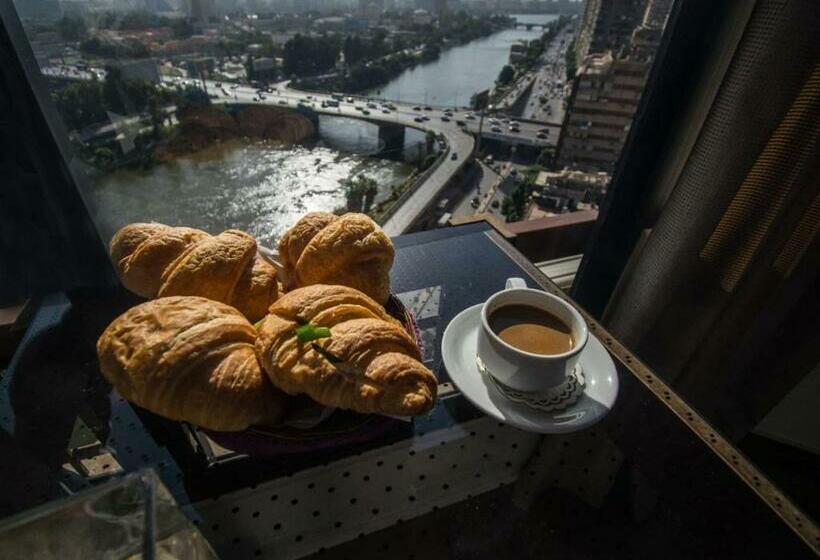 River Nile Edge Boutique Hotel & Restaurant