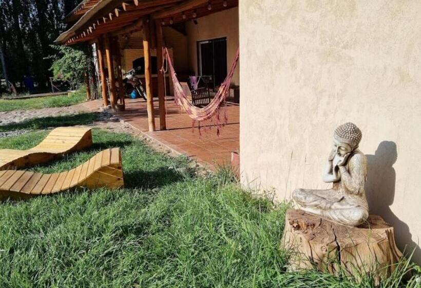 호스텔 La Posada De Buda