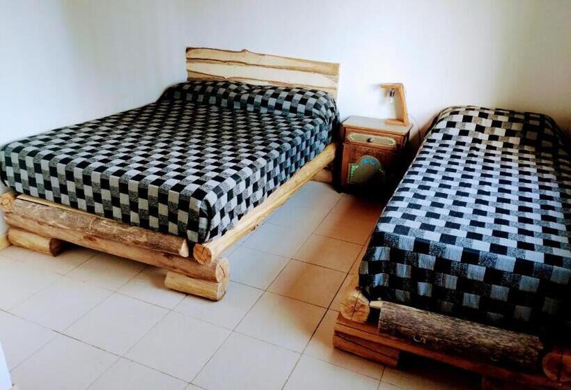 هاستل La Posada De Buda