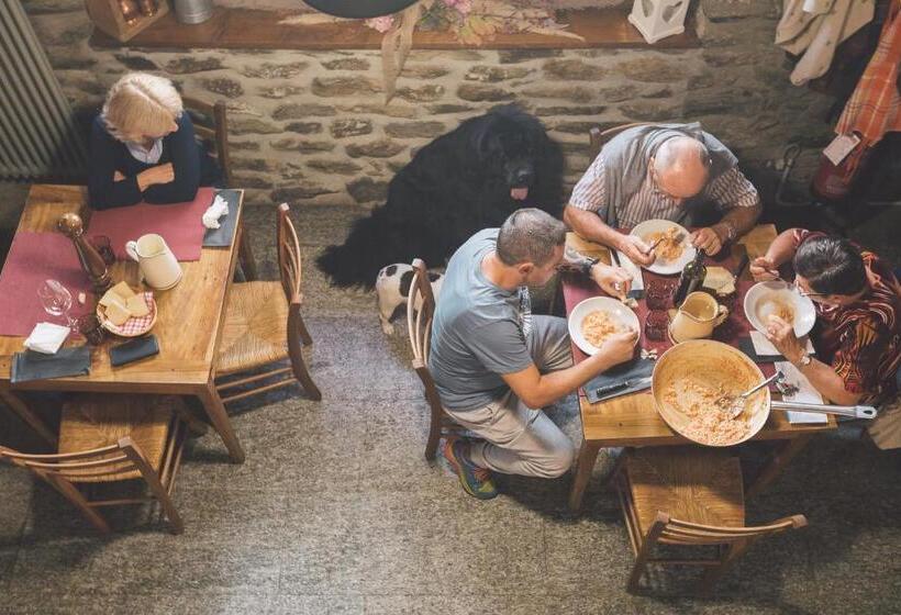 הוסטל Suisse Locanda Di Borgo