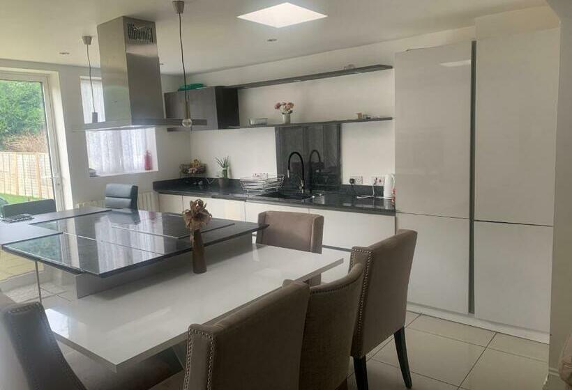 Bed and Breakfast Charming Home In Sevenoaks