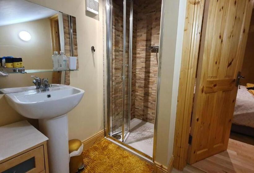 צימר Forest Hills Lodge