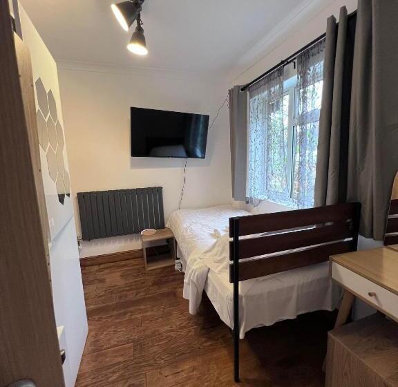 Bed and Breakfast N 25