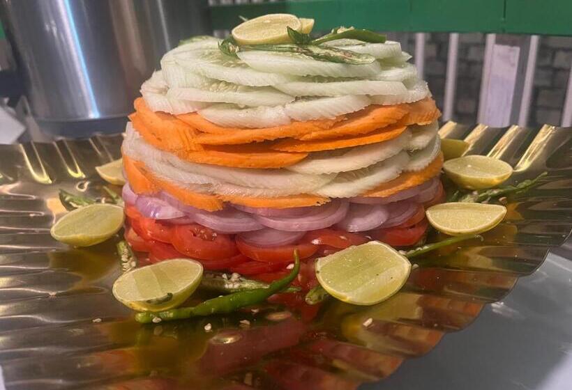 Cedar Woods Resort By Heyan Hotels