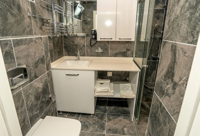 هتل 216 Bosphorus Suite