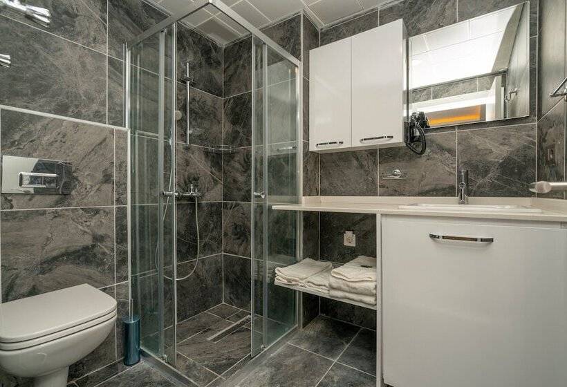 هتل 216 Bosphorus Suite