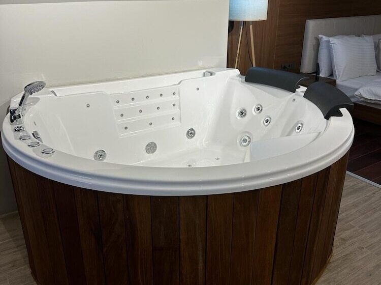 هتل 216 Bosphorus Suite