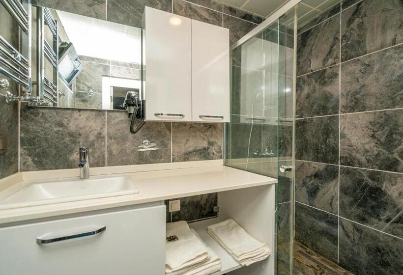 هتل 216 Bosphorus Suite