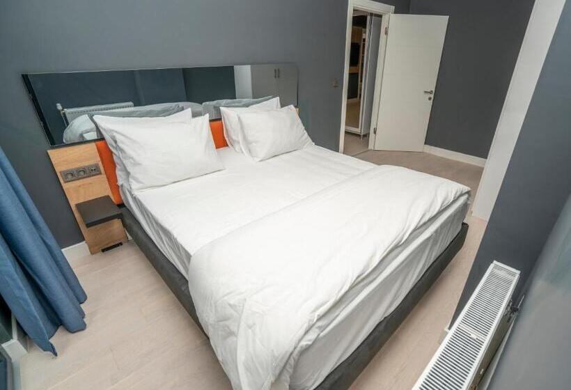 هتل 216 Bosphorus Suite