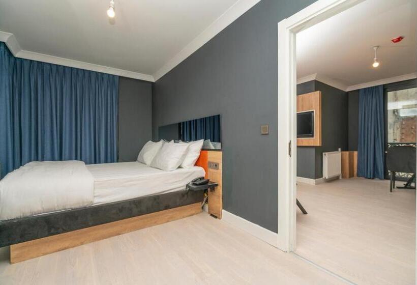 هتل 216 Bosphorus Suite