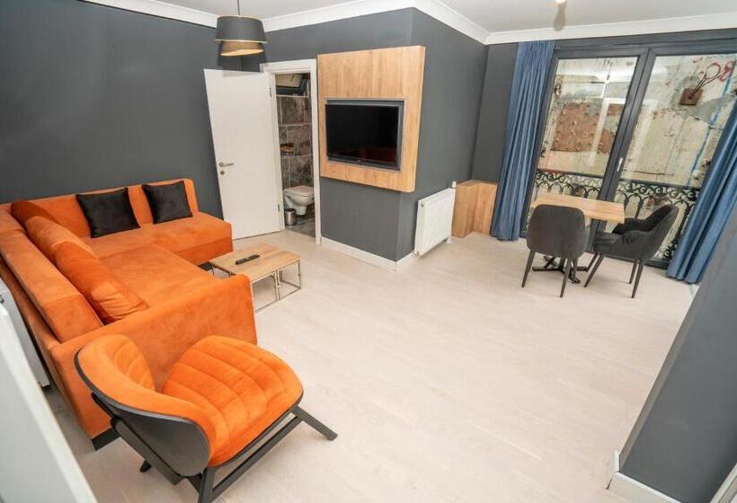 هتل 216 Bosphorus Suite