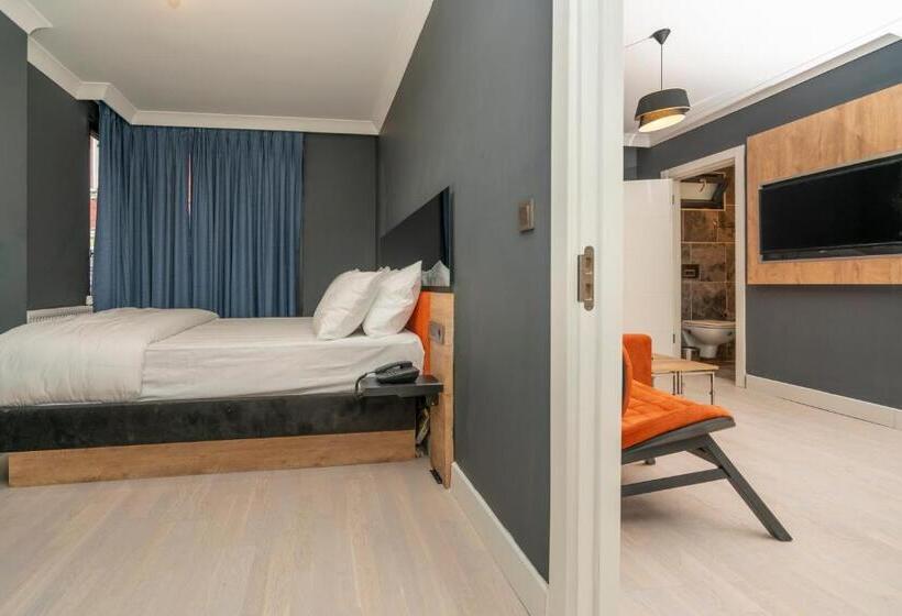 هتل 216 Bosphorus Suite